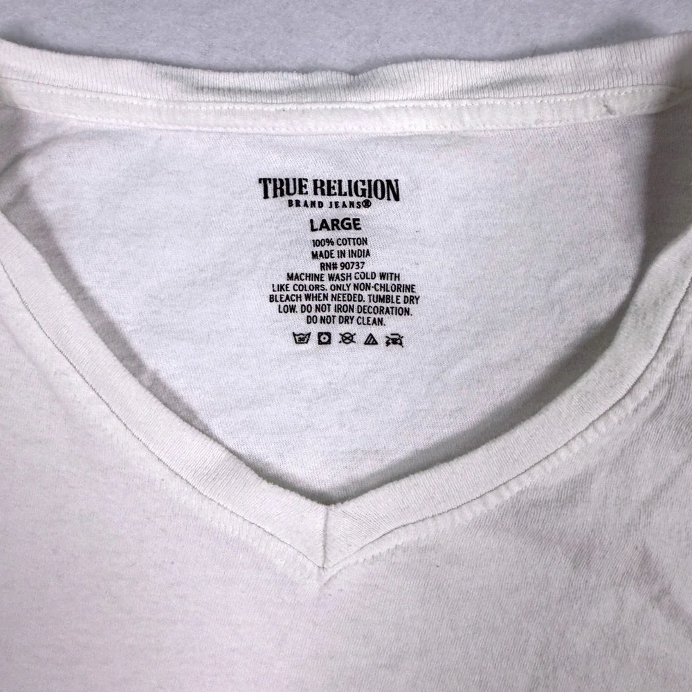 True Religion Mens V-Neck T-Shirt Large White Gold Foil Logo Cotton Tee